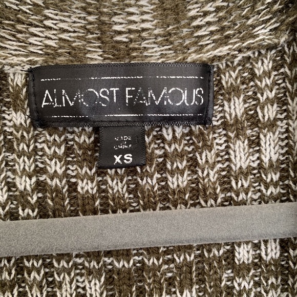 Almost Famous Long Cardigan - Picture 4 of 4